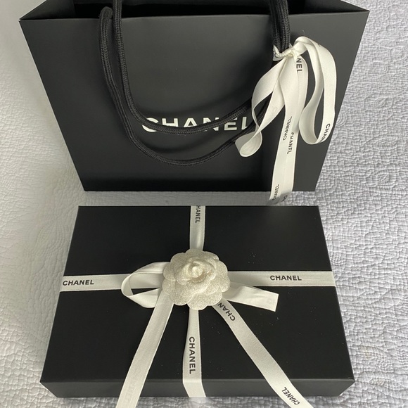 ‼️SOLD‼️21C Chanel WOC Clutch Crossbody Bag White - Picture 7 of 7